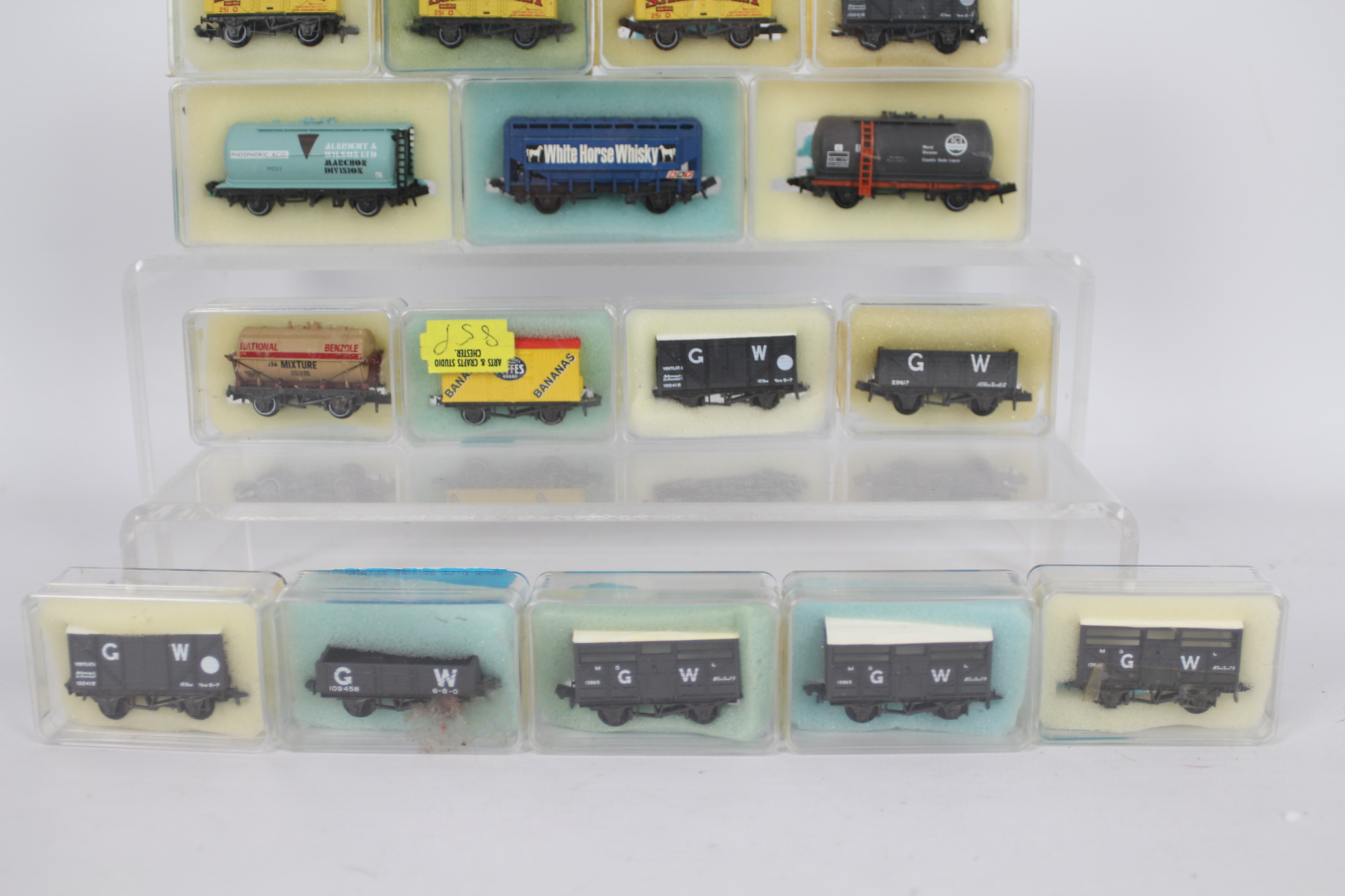 Peco - 16 N gauge goods / freight wagons (various), - Image 3 of 3