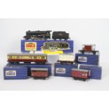 Hornby Dublo - A boxed loco and 5 x boxed wagons, # 31025 an L.M.R.