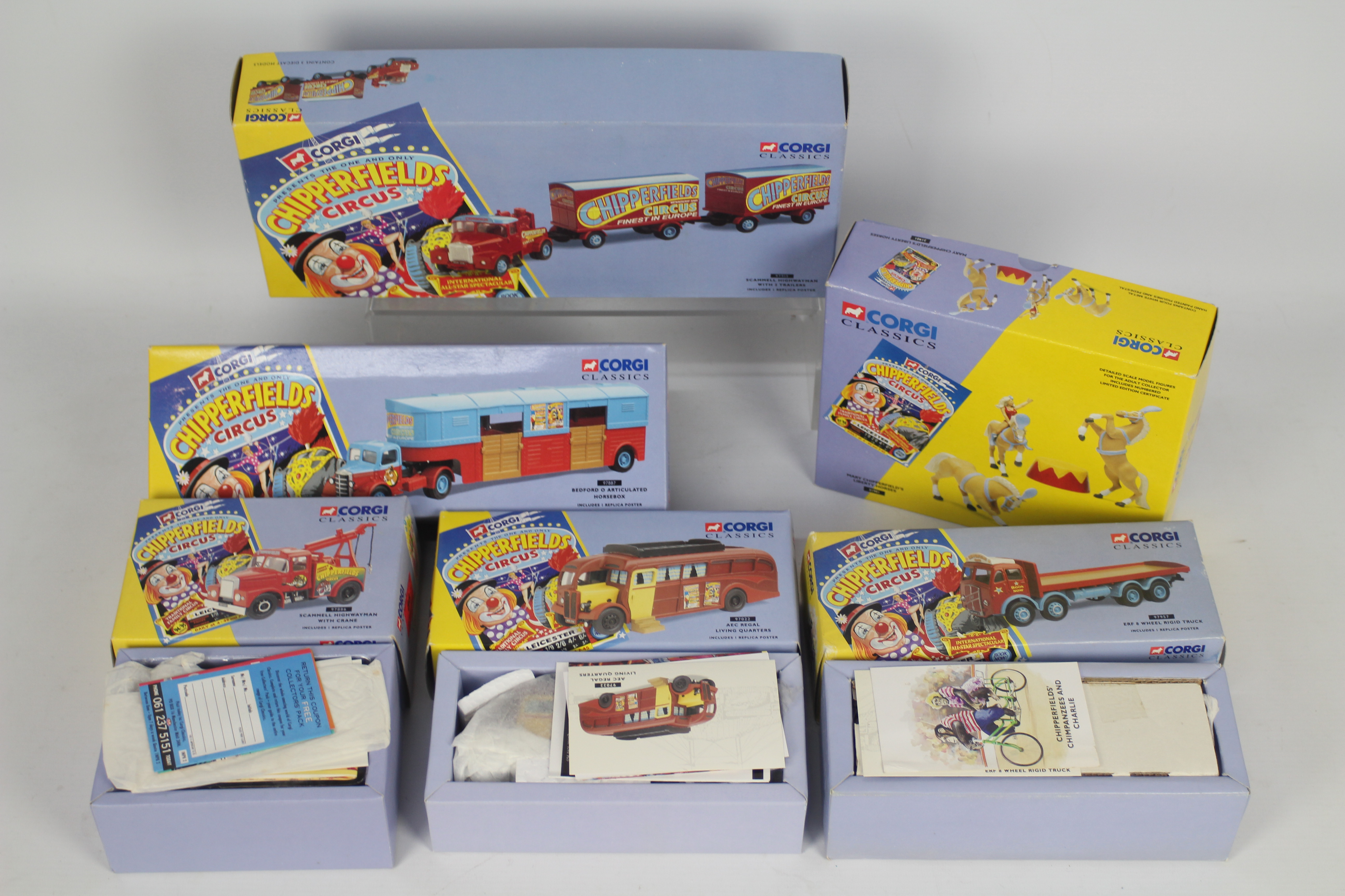 Corgi Chipperfields Circus - sixe boxed diecast models comprising # 97886, 97887, 97957, 97022,