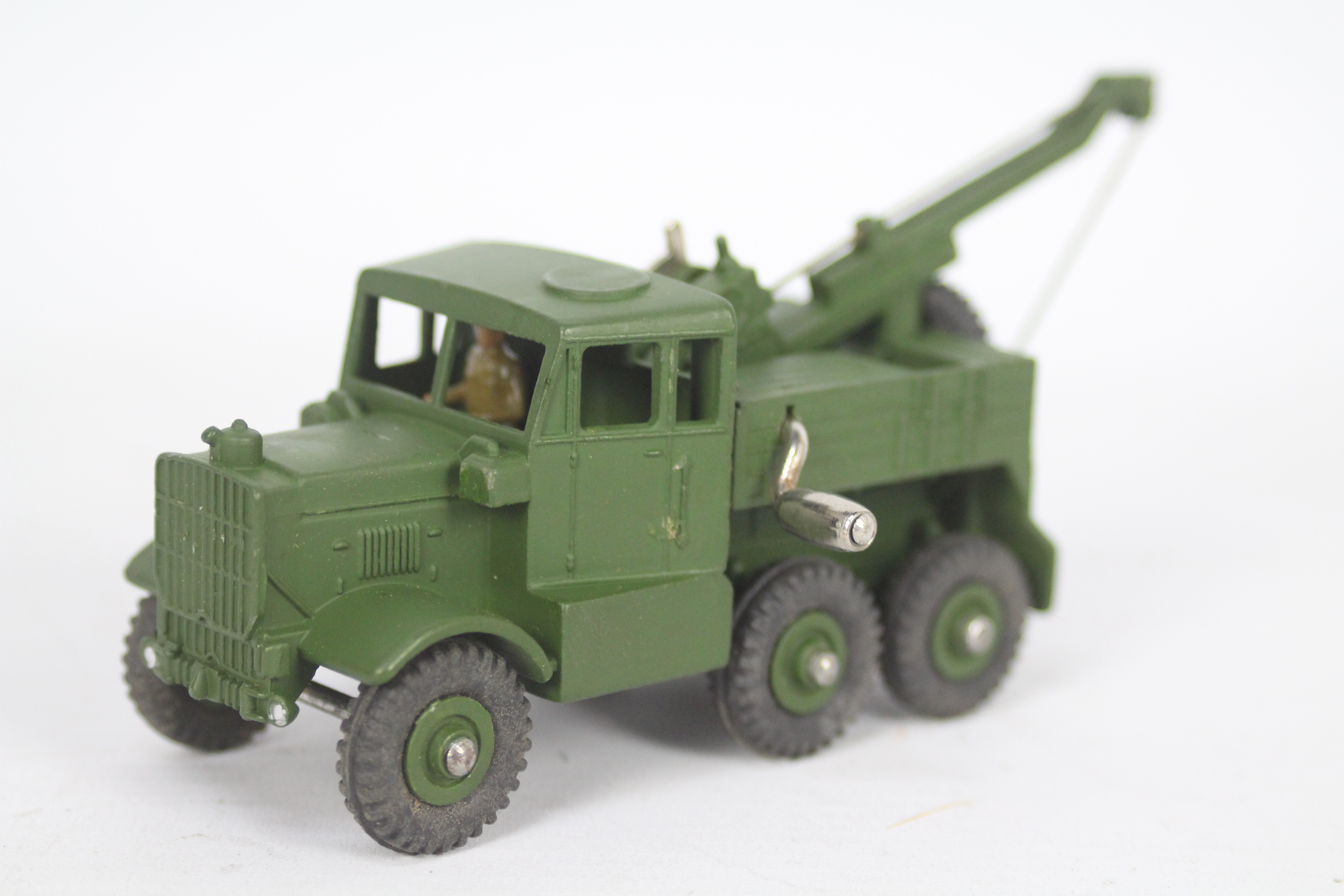 Dinky - A boxed # 661 Military Recovery Tractor. - Image 2 of 5