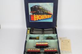 Hornby - A boxed vintage Passenger Set No. 51 # 40036.