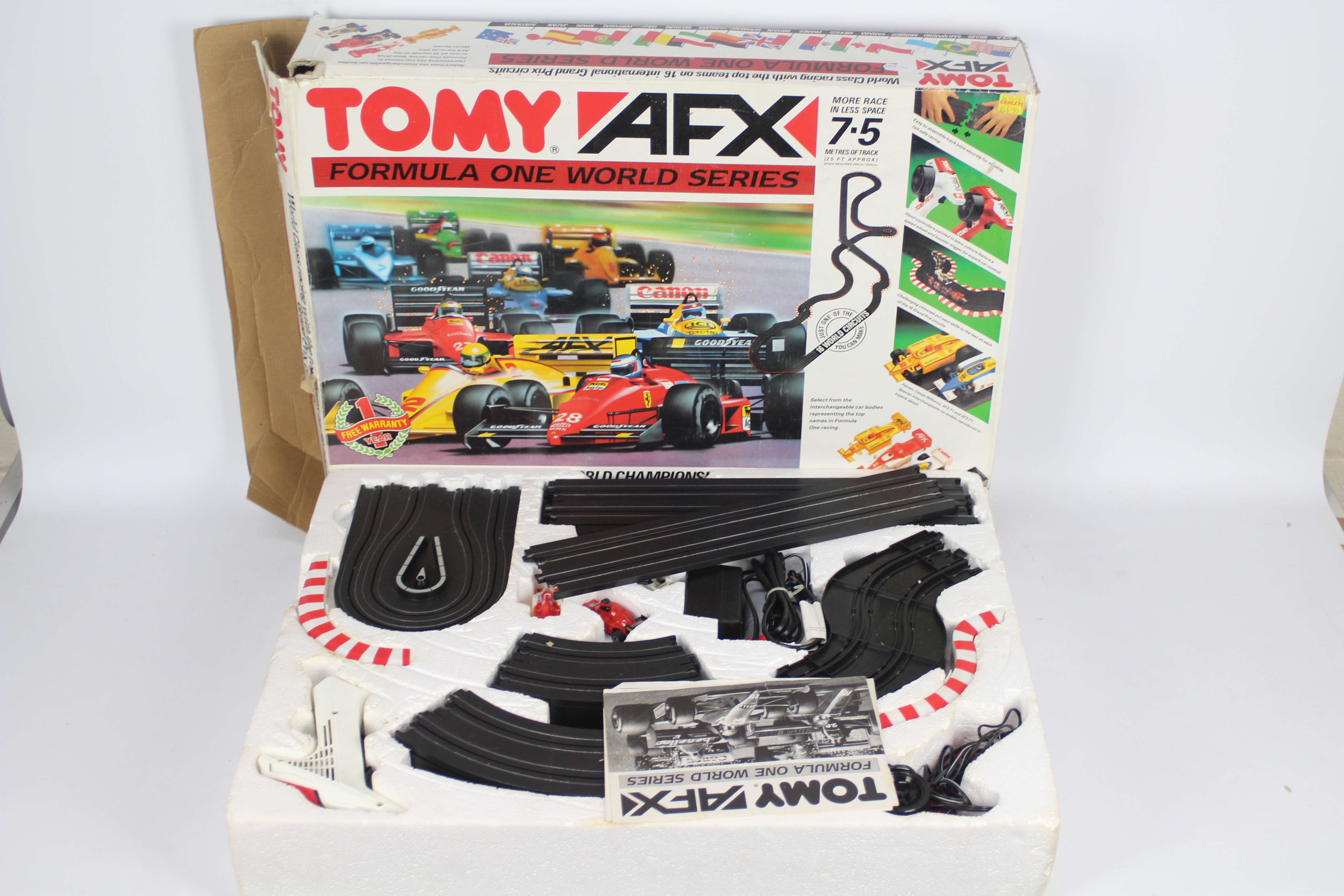 Tomy - 2 x boxed Tomy AFX racing sets, # 8661 Vertigo and # 8681 Formula One World Series. - Image 4 of 6