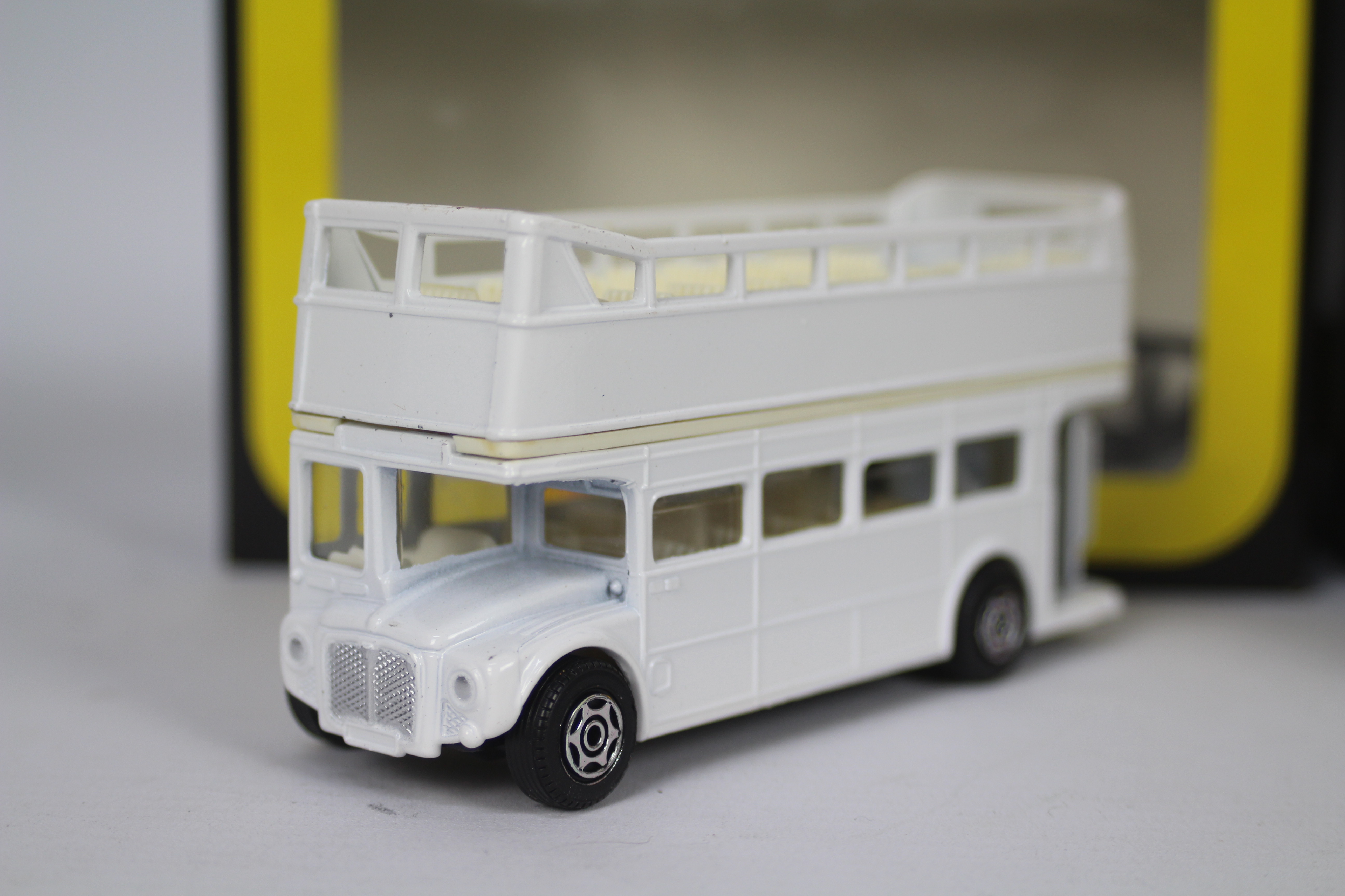 Corgi - 5 x boxed # 469 Routemaster bus models, several of which are unusual. - Image 2 of 6