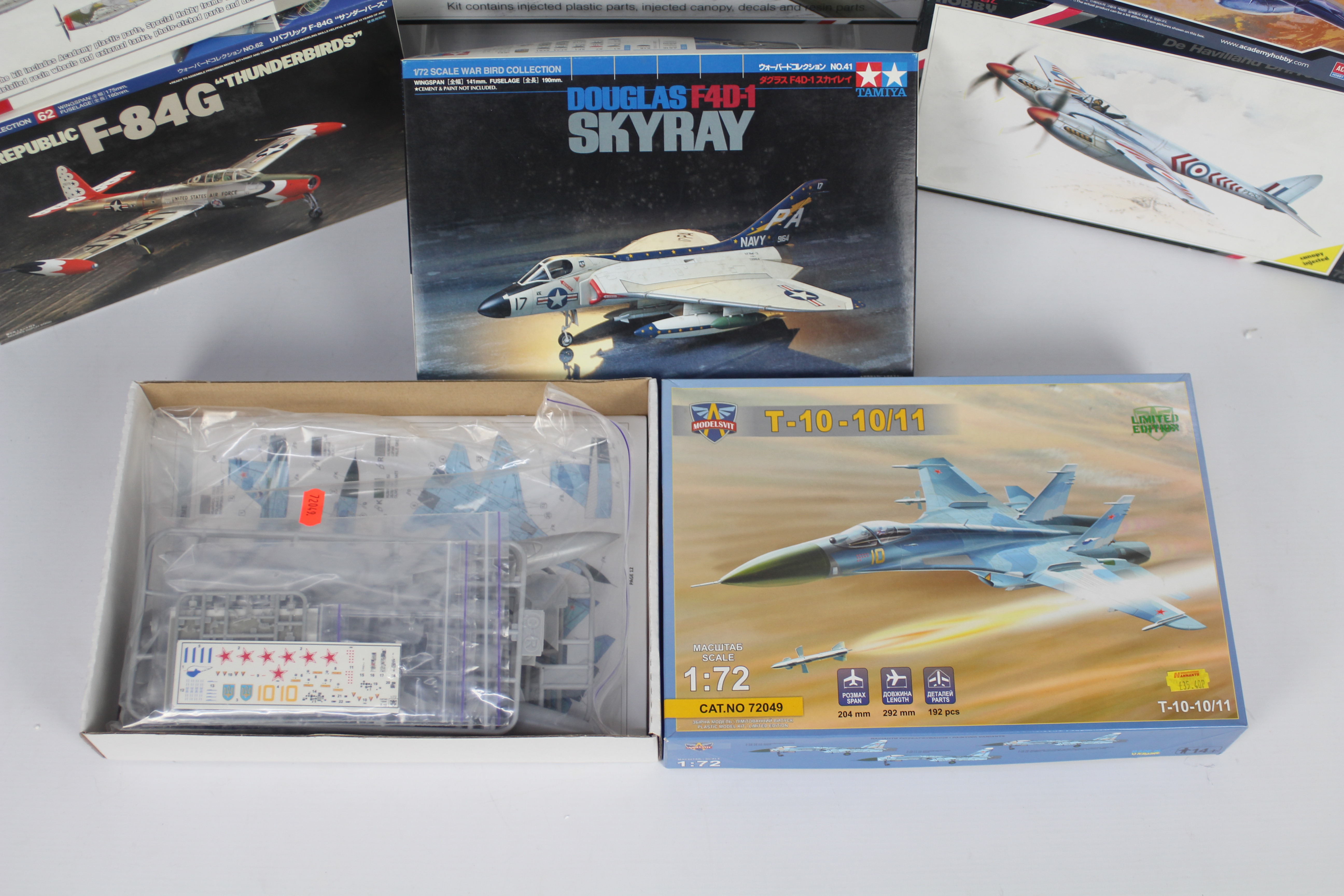 Seven boxed 1:72 scale plastic military aircraft model kits by Academy, Special Hobby, - Image 2 of 2