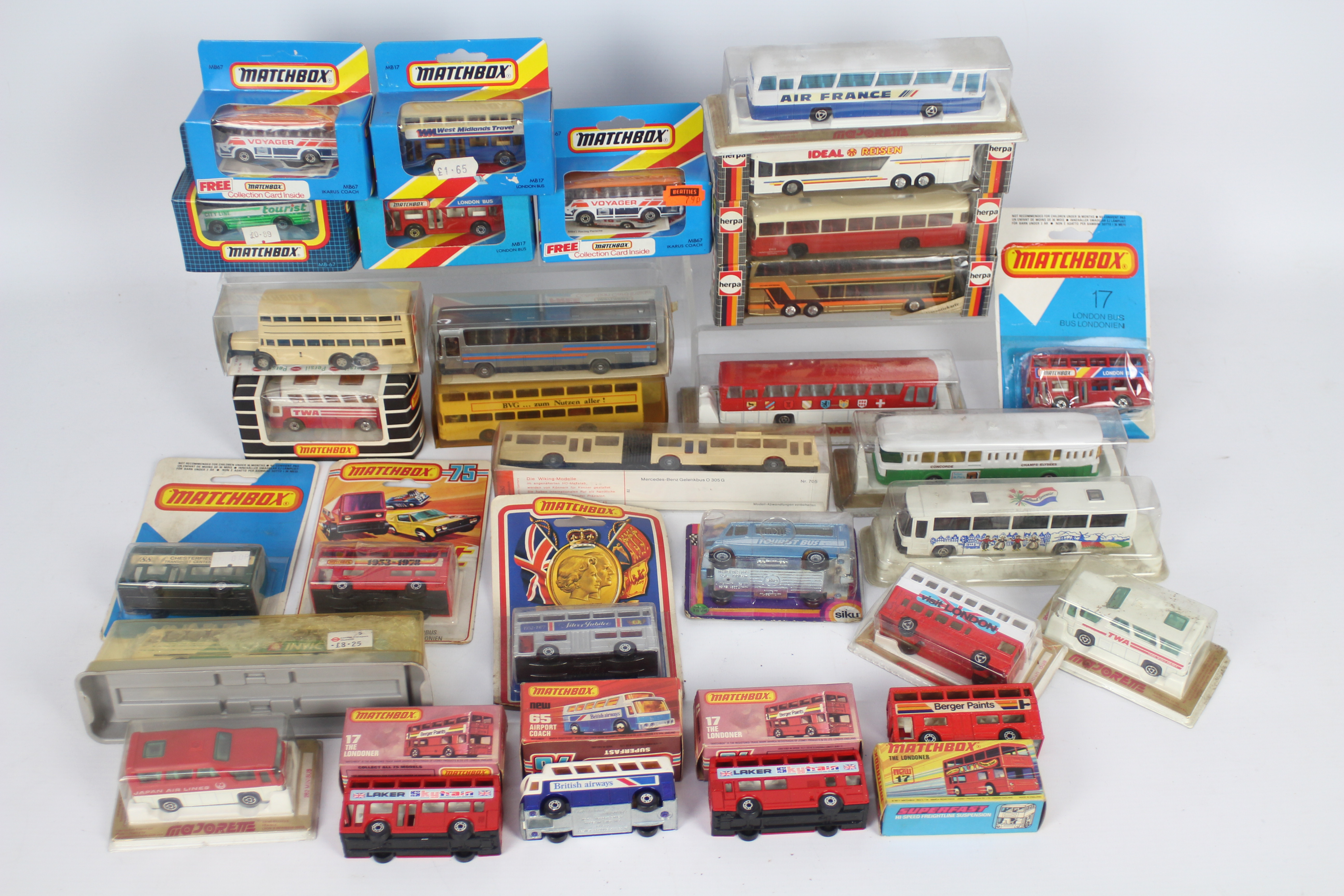 Matchbox - Majorette - Herpa - Wiking - 30 x boxed / carded bus models in several scales including