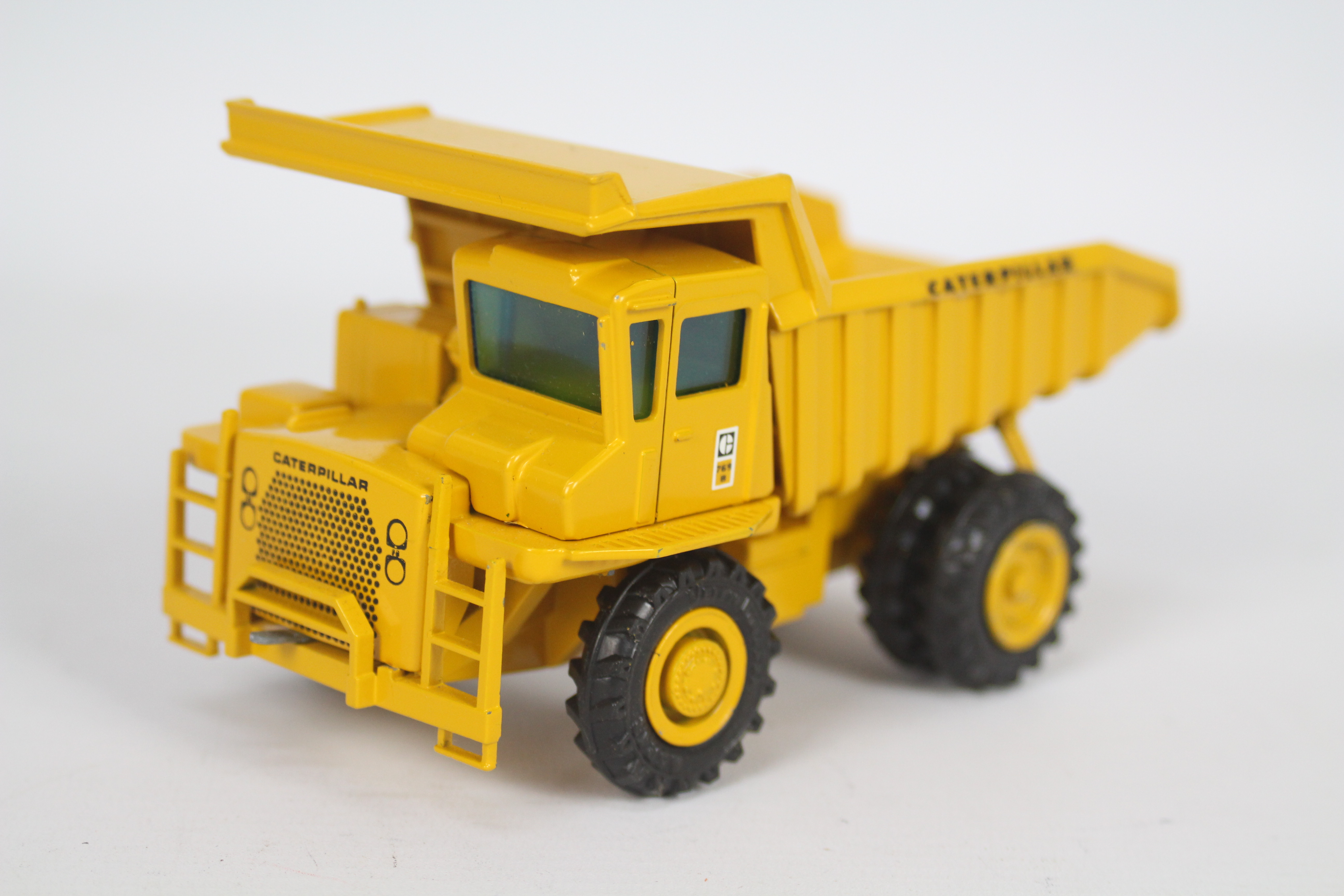 Gescha - A boxed CAT 769 Muldenkipper dumper truck in 1:50 scale. # 276. - Image 2 of 4