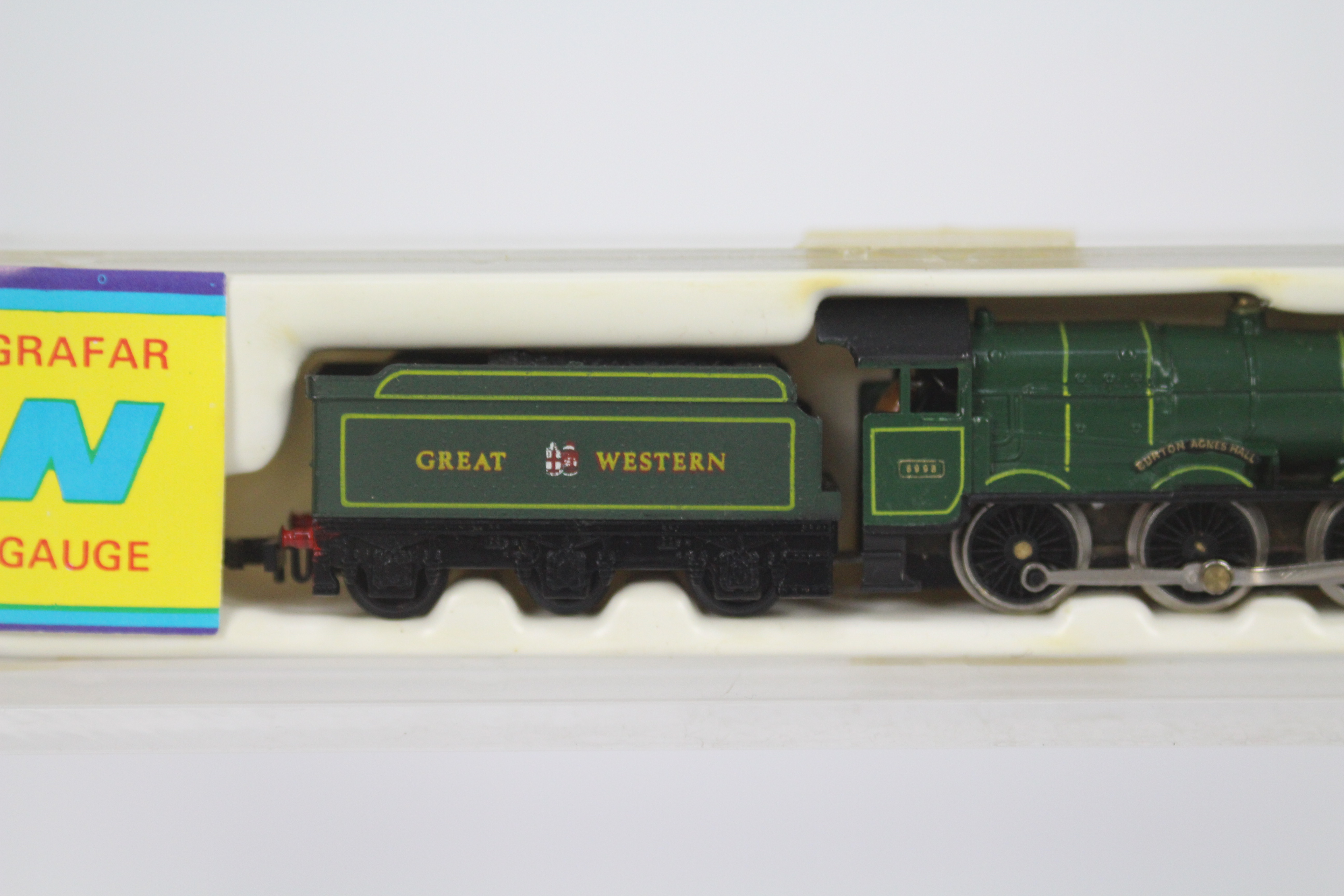 Graham Farish - an N gauge BR locomotive and tender, op no 6998 'Burton Agnes Hall', - Image 3 of 4