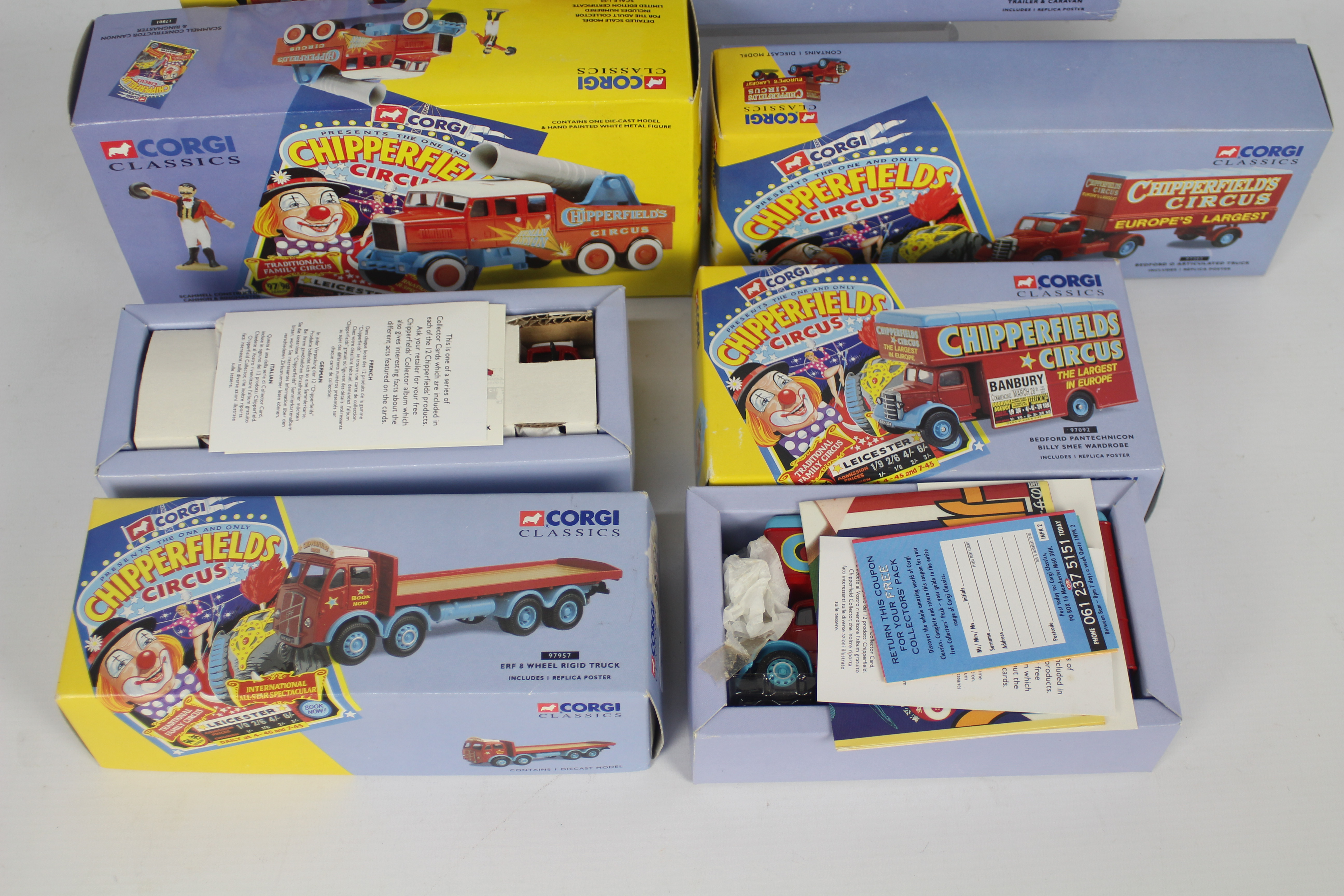 Corgi Chipperfields Circus - five boxed diecast models comprising # 97885, 17801, 97957, - Image 2 of 3