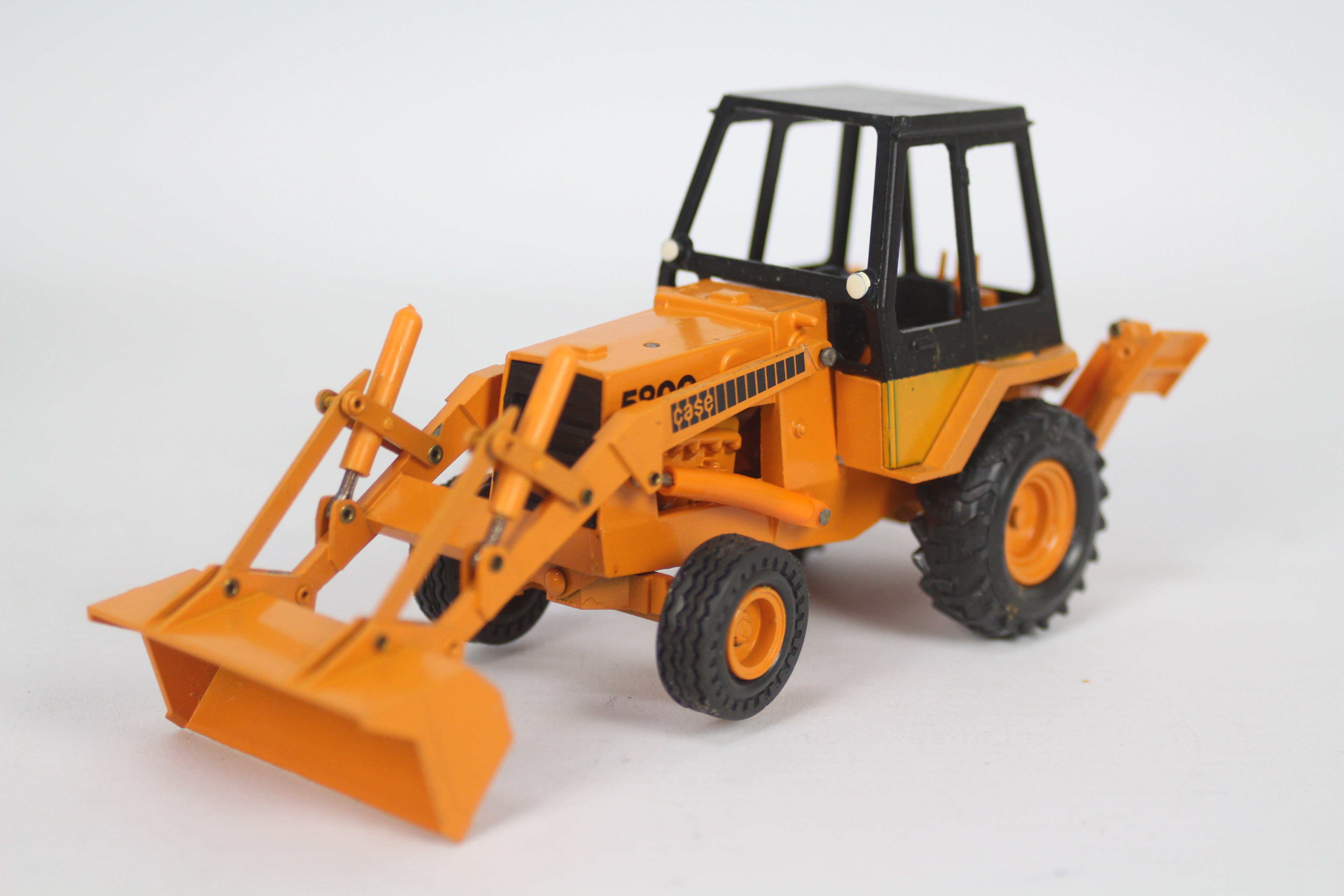 Gescha - A boxed Case 580C Construction King Backhoe-Loader. # 293. - Image 2 of 2