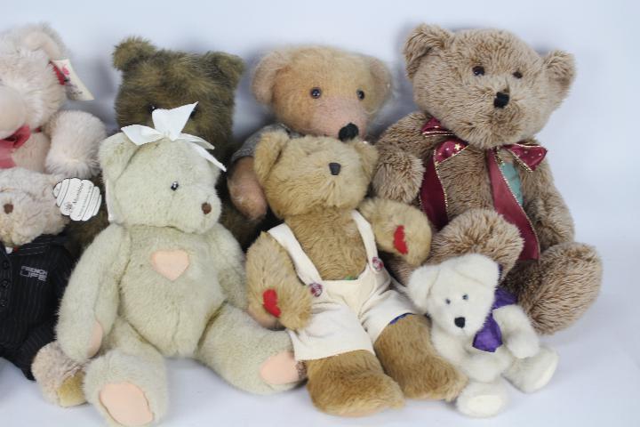 A collection of teddy bears by Dakin, Russ, Boyds, Best Friends, Keel Toys, Tiger Toys and other. - Image 3 of 3