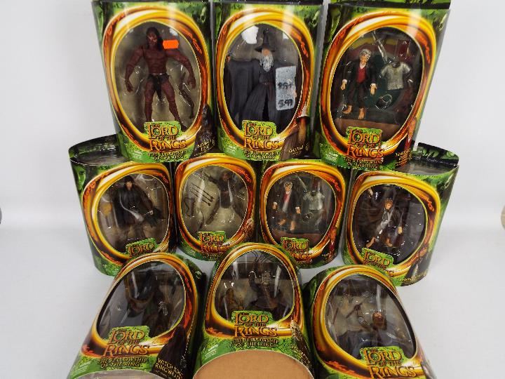 Vivid Imaginations - 10 x boxed The Lord Of The Rings The Fellowship Of The Rings figures including