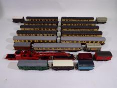 Lima - Mainline - Wrenn - Hornby - 21 x 00 gauge coaches and wagons including three Lima # 305311