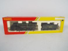 Hornby - A boxed 00 gauge 4-6-0 loco King Arthur class named Sir Lavaine operating number 773 in