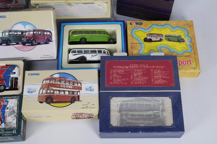Corgi - 10 x boxed bus and tram models in various scales including # 97095 Lancashire Holiday Set - Image 3 of 4