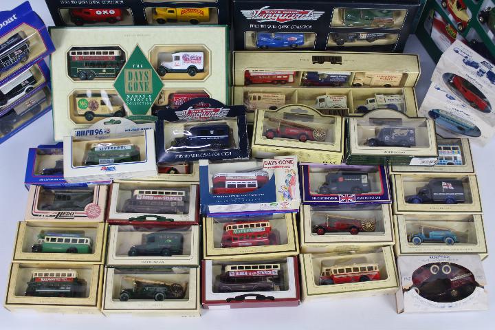 Lledo - Days Gone - Oxford - A collection of 42 x boxed models including several three vehicles - Image 3 of 3