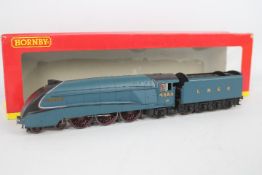 Hornby - A boxed Gresley A4 4-6-2 named Kingfisher operating number 4483 in LNER blue. # R2203.