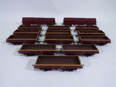 Bachmann - 14 x unboxed 00 gauge wagons in EWS maroon livery including twelve # 38050 MTA Open Box