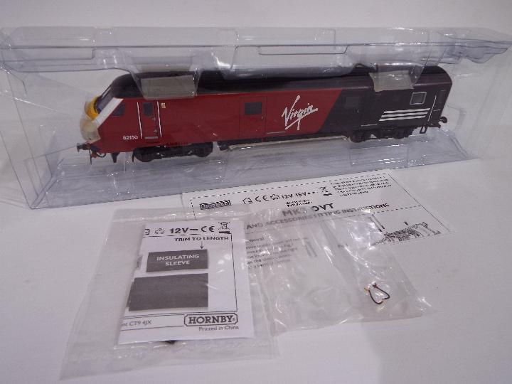 Hornby - A boxed 00 gauge # Mk3 Driving Van Trailer 82150 in Virgin livery. # R4397. - Image 3 of 3