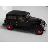 Franklin Mint - A boxed 1:24 scale John Dillinger's 1933 Ford Deluxe by Franklin Mint .