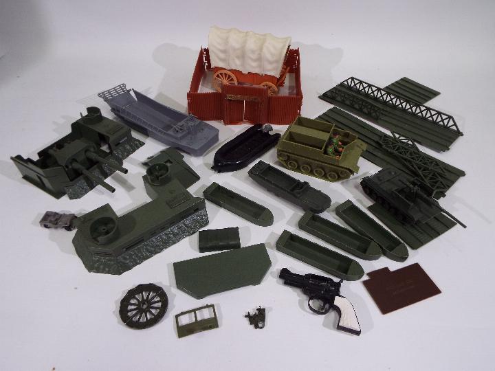 Airfix - Timpo - Lone Star - A collection of vintage plastic military models including Airfix DUKW,