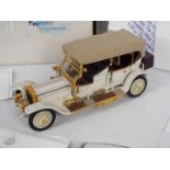 Franklin Mint - A boxed 1:24 scale 1911 Rolls Royce Tourer by Franklin Mint .