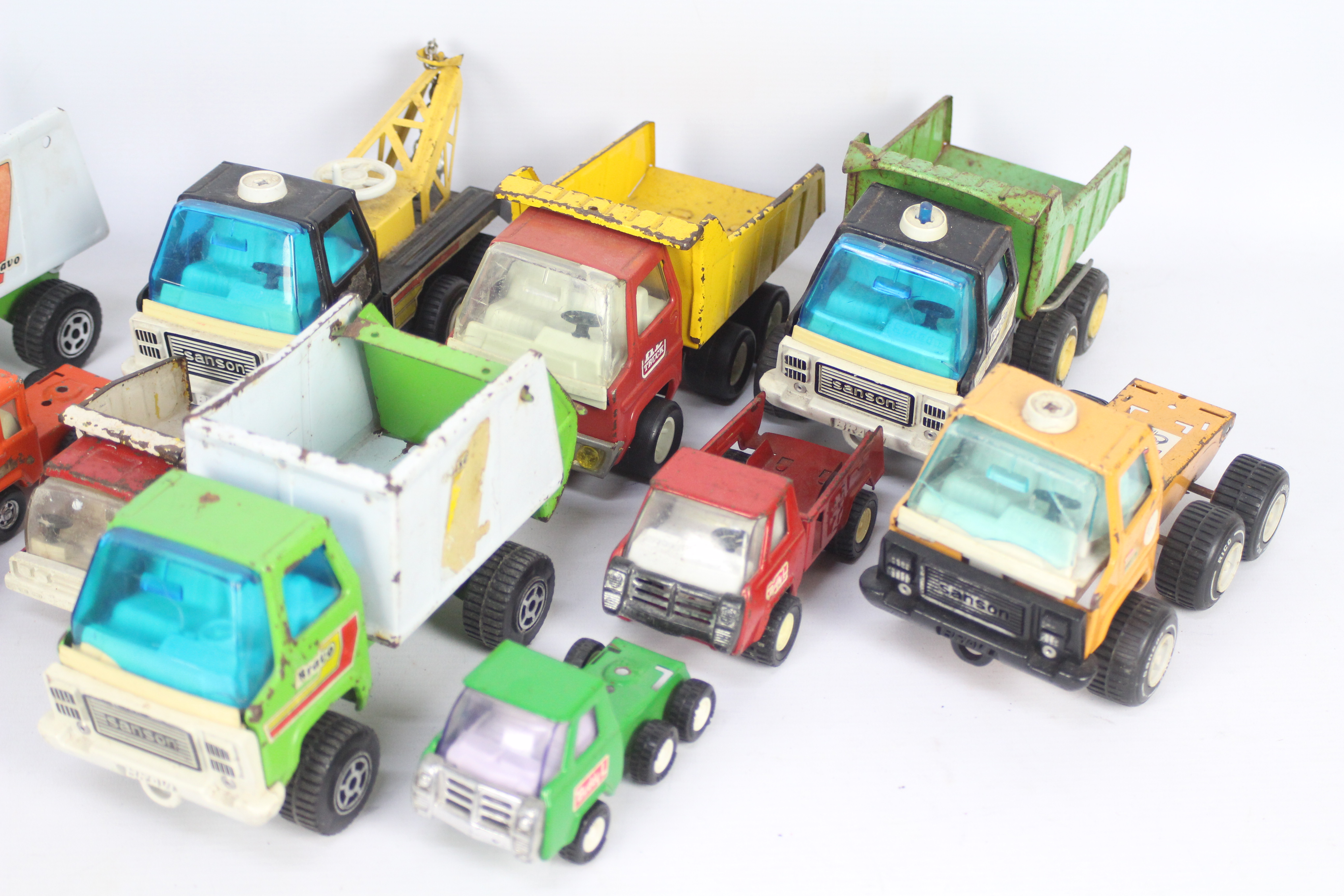 Rico Sanson - Buddy L - Tri-ang - A collection of 11 x unboxed pressed steel trucks including a - Image 3 of 3