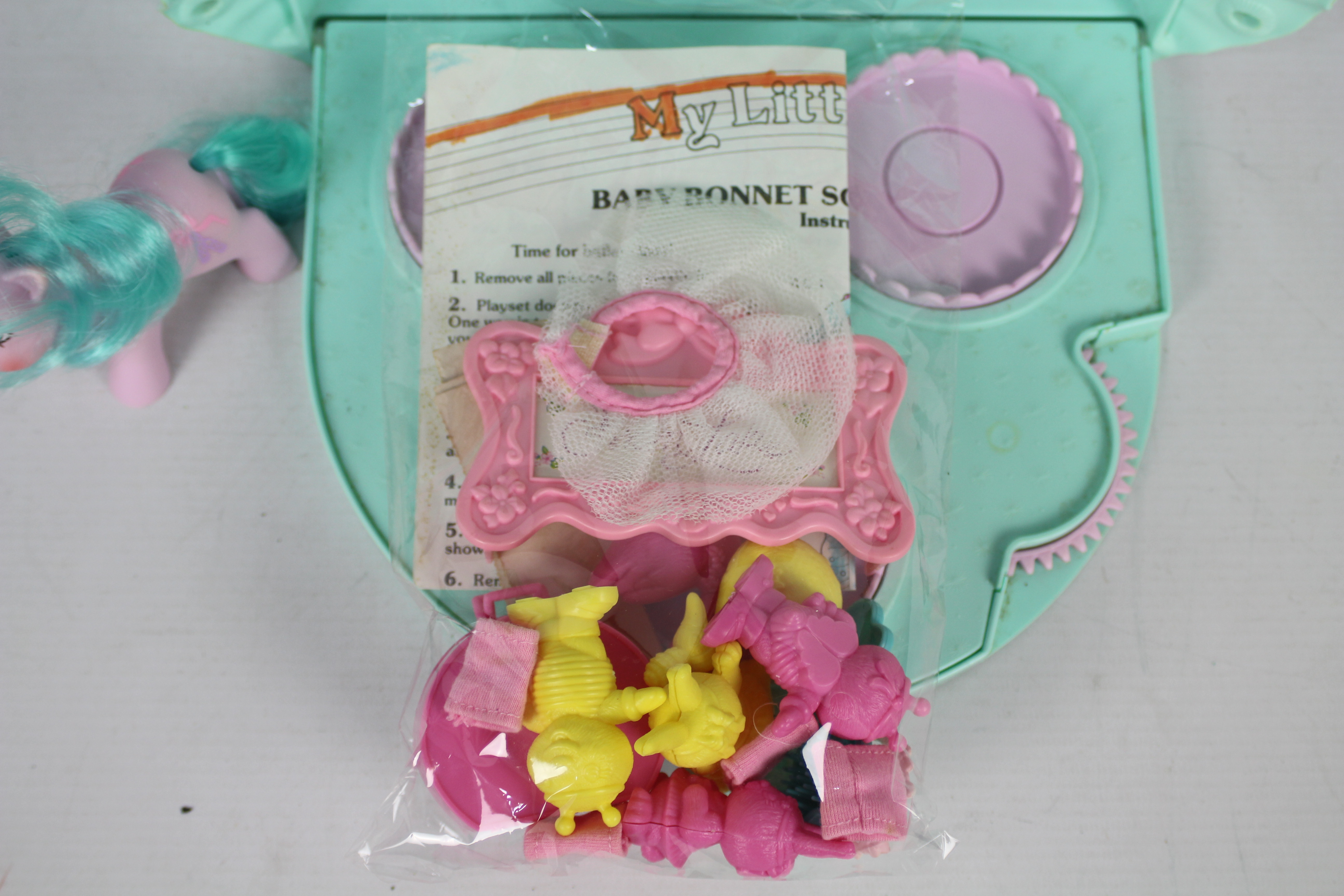 My Little Pony, Hasbro - A boxed G1 My Little Pony 'Baby Bonnet Scholl of Dance' playset. - Image 4 of 5