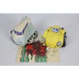 Country Artists - Speed Freaks - 2 x Volkswagen models from 2003, Bug # 03001 and Beach Bus # 04896.