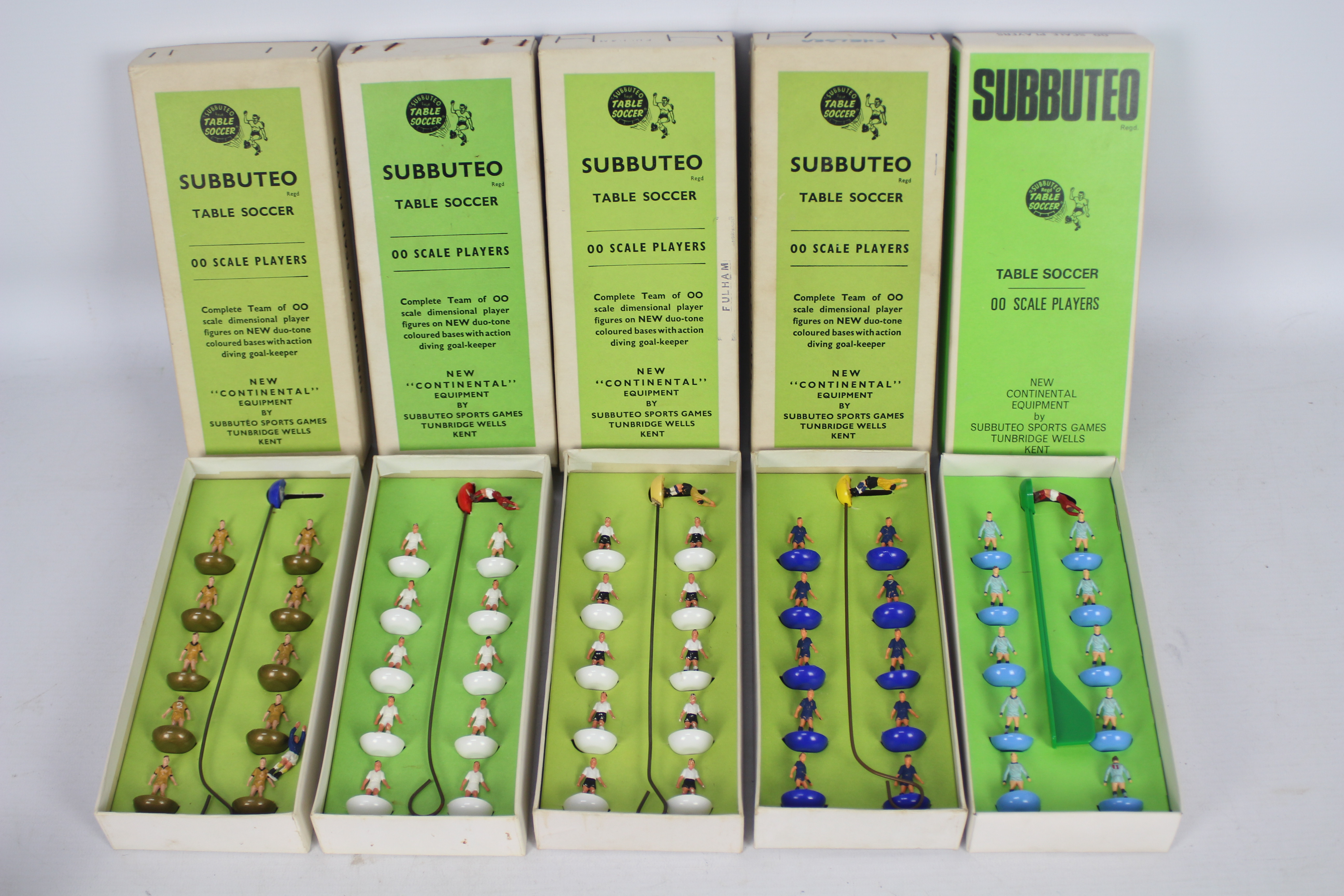 Subbuteo - Five boxed Subbuteo Heavyweight Teams.