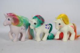 My Little Pony, Hasbro - Three loose My Little Pony G1 Unicorn Ponies.