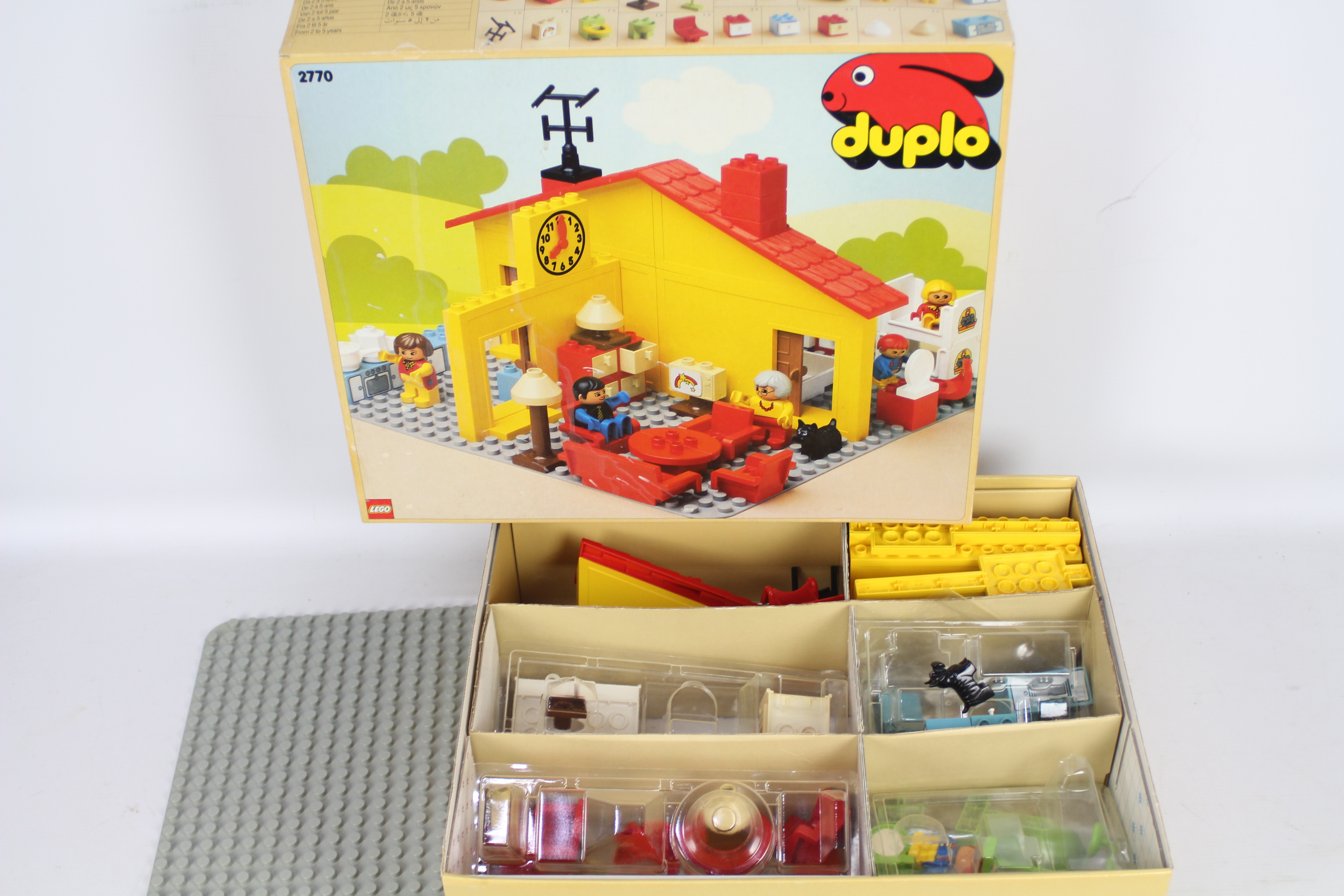 Lego Duplo - A boxed vintage 1986 Lego Duplo #2770 Play House.