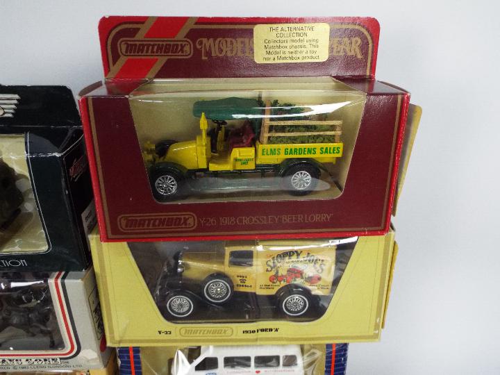 Lledo - Matchbox - A collection of 37 x boxed models including 2 x limited edition of 1000 Creaks - Image 4 of 4