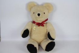 Tinka-Bell - A large vintage bear made in England by Tinka-Bell.