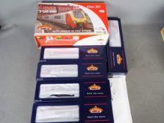 Bachmann Branch-Line - an OO gauge boxed set class 221 Virgin Super Voyager 5-car unit with unique