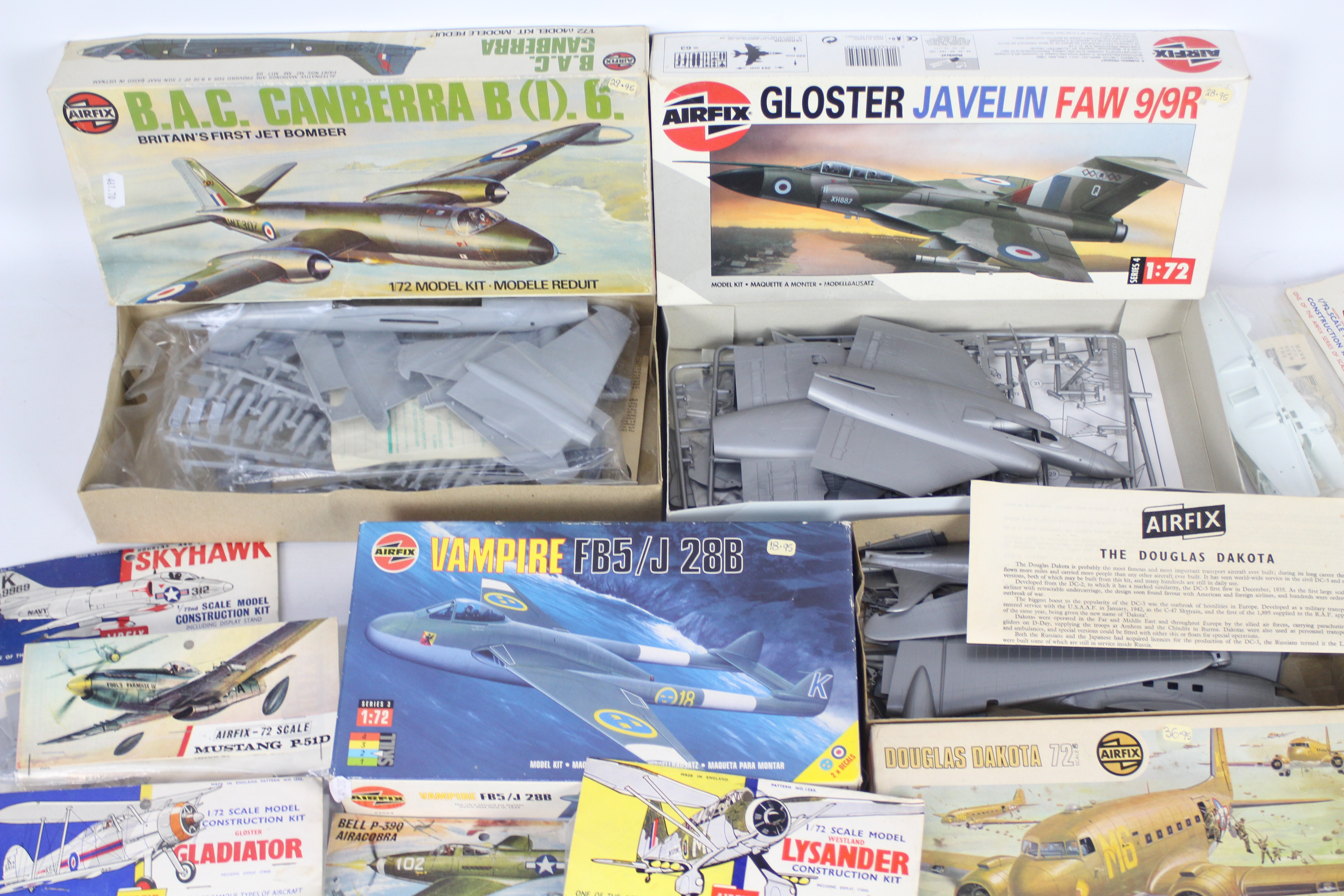 Airfix Kits - a collection of Airfix Kits to include 04045, 05012-8, 03064, 04003-1 and similar. - Image 3 of 4