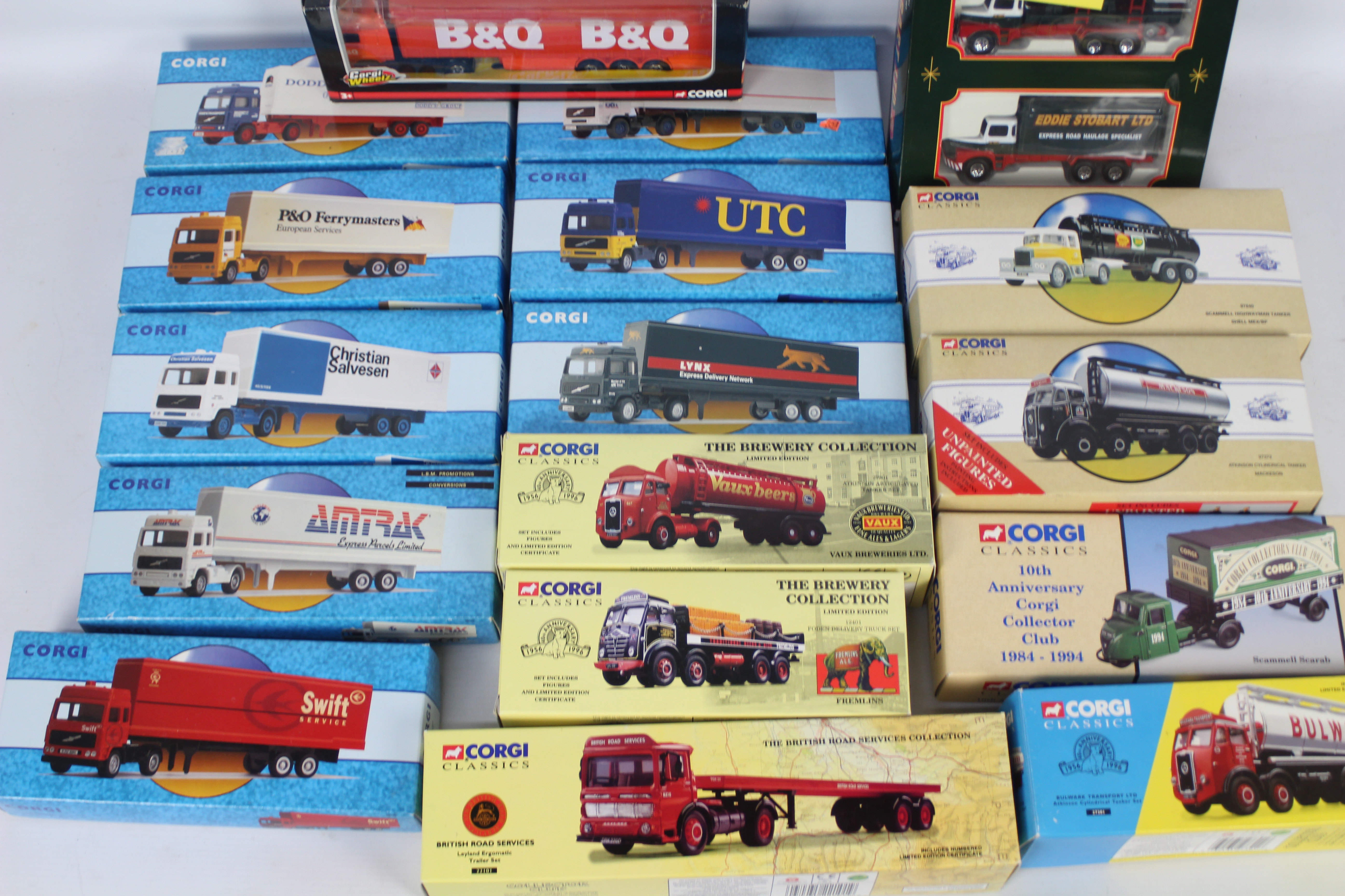 Corgi Classics - 17 boxed diecast Corgi Classic vehicles in various scales. - Image 3 of 3