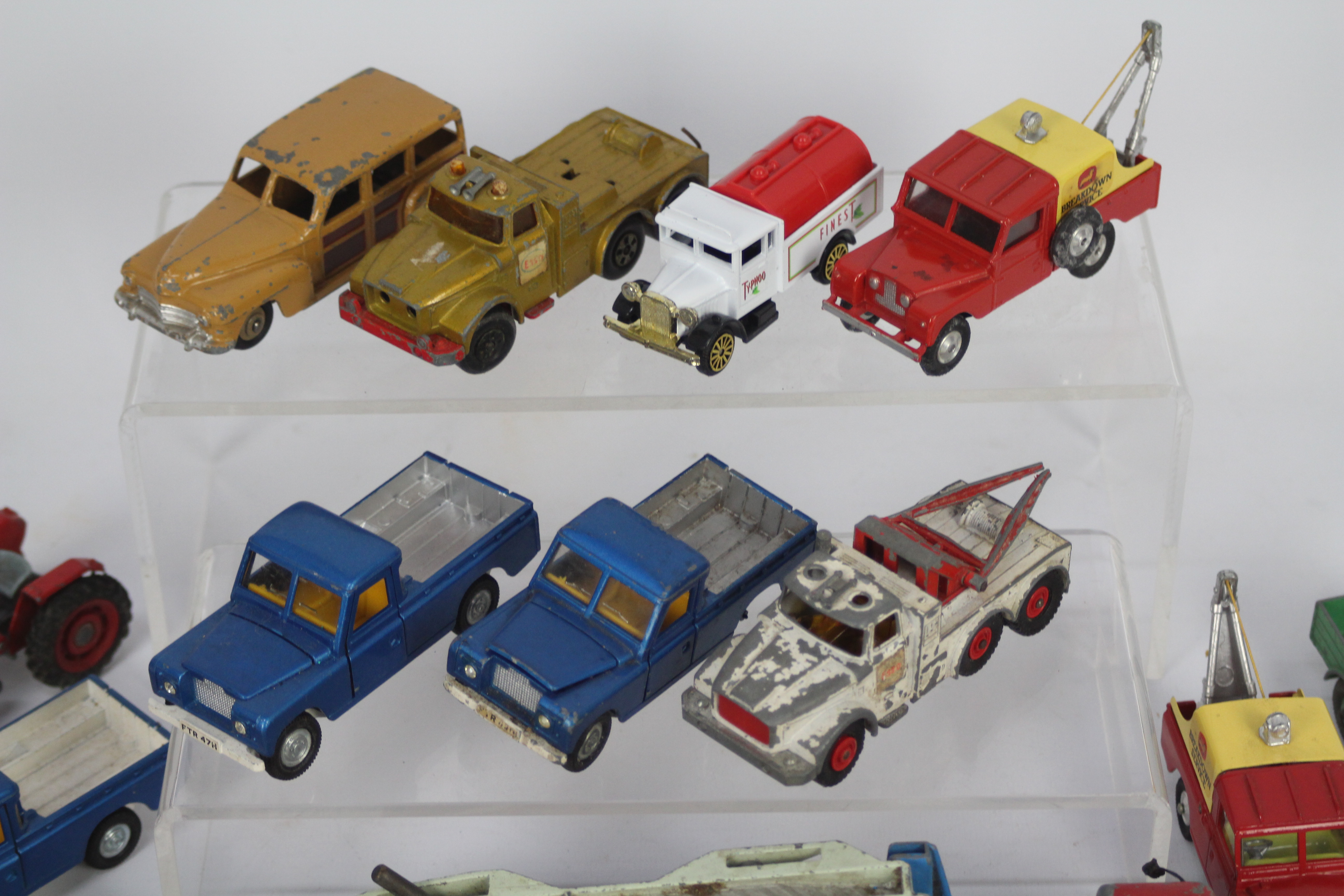 Corgi - Spot-On - Dinky - 15 x unboxed vehicles including # 258 Spot-On RAC Land Rover, - Image 2 of 4