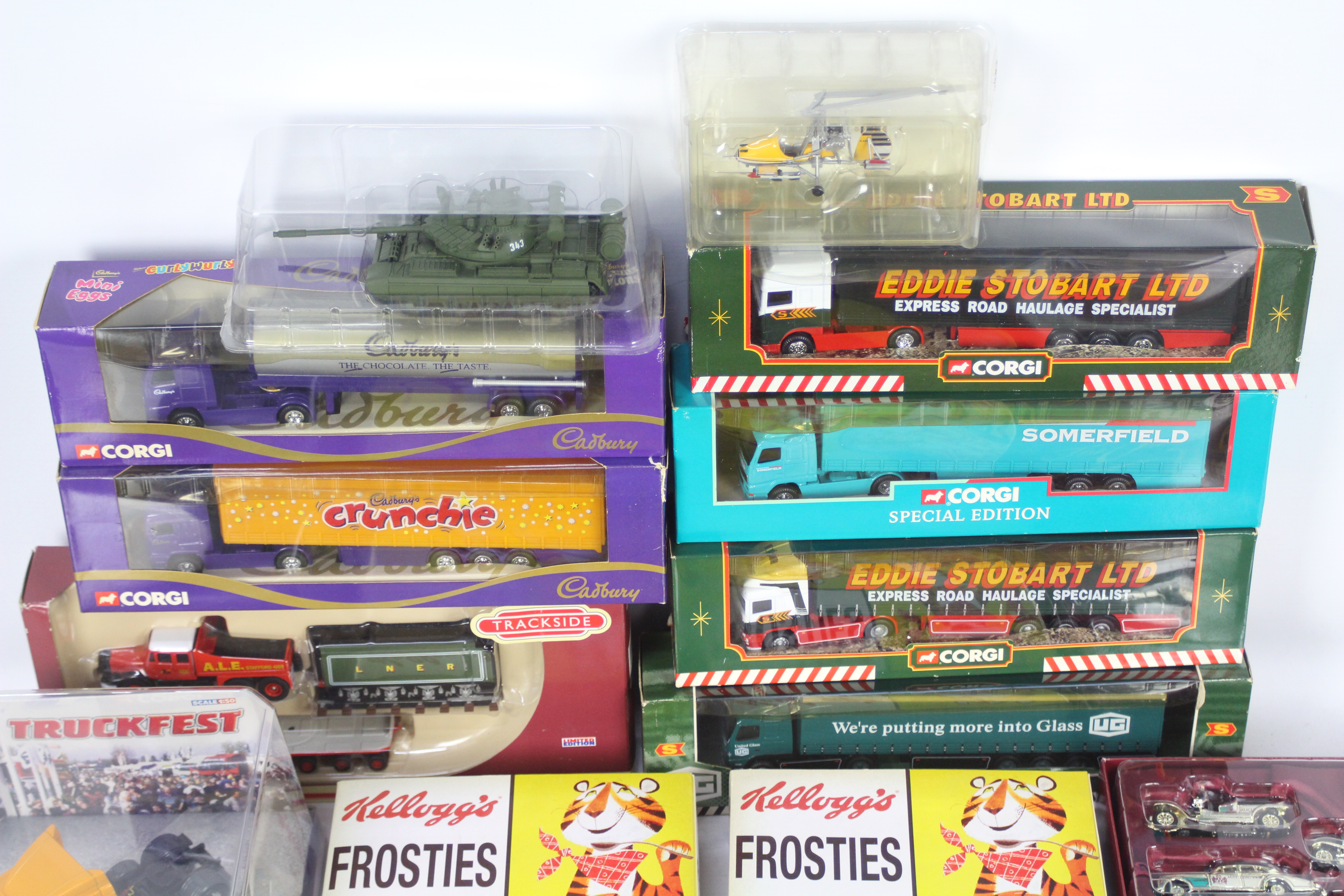 Corgi, Lledo, Fabbri, Other - 16 boxed diecast model vehicles in various scales. - Image 2 of 3