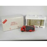 Danbury Mint - A boxed 1:24 scale #127-002 'Replica of the 1938 Coca Cola Delivery Truck' by