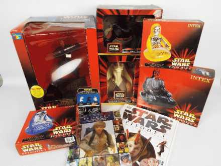 Applause - Think Way - Intex - A collection of 8 x Star Wars items including 3 x boxed inflatable