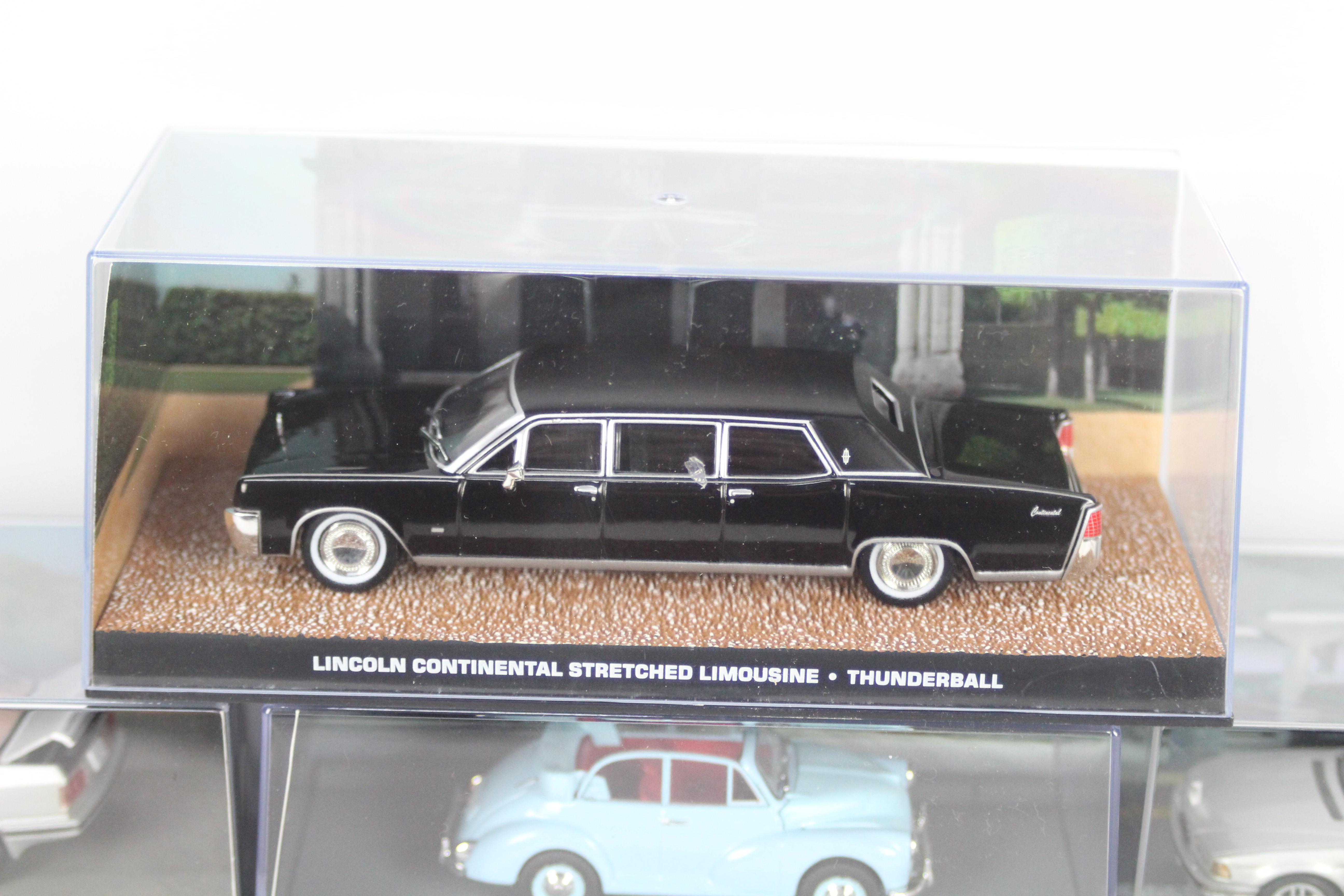 Universal Hobbies / GE Fabbri - 10 boxed diecast model vehicles from 'The James Bond Car - Image 2 of 2