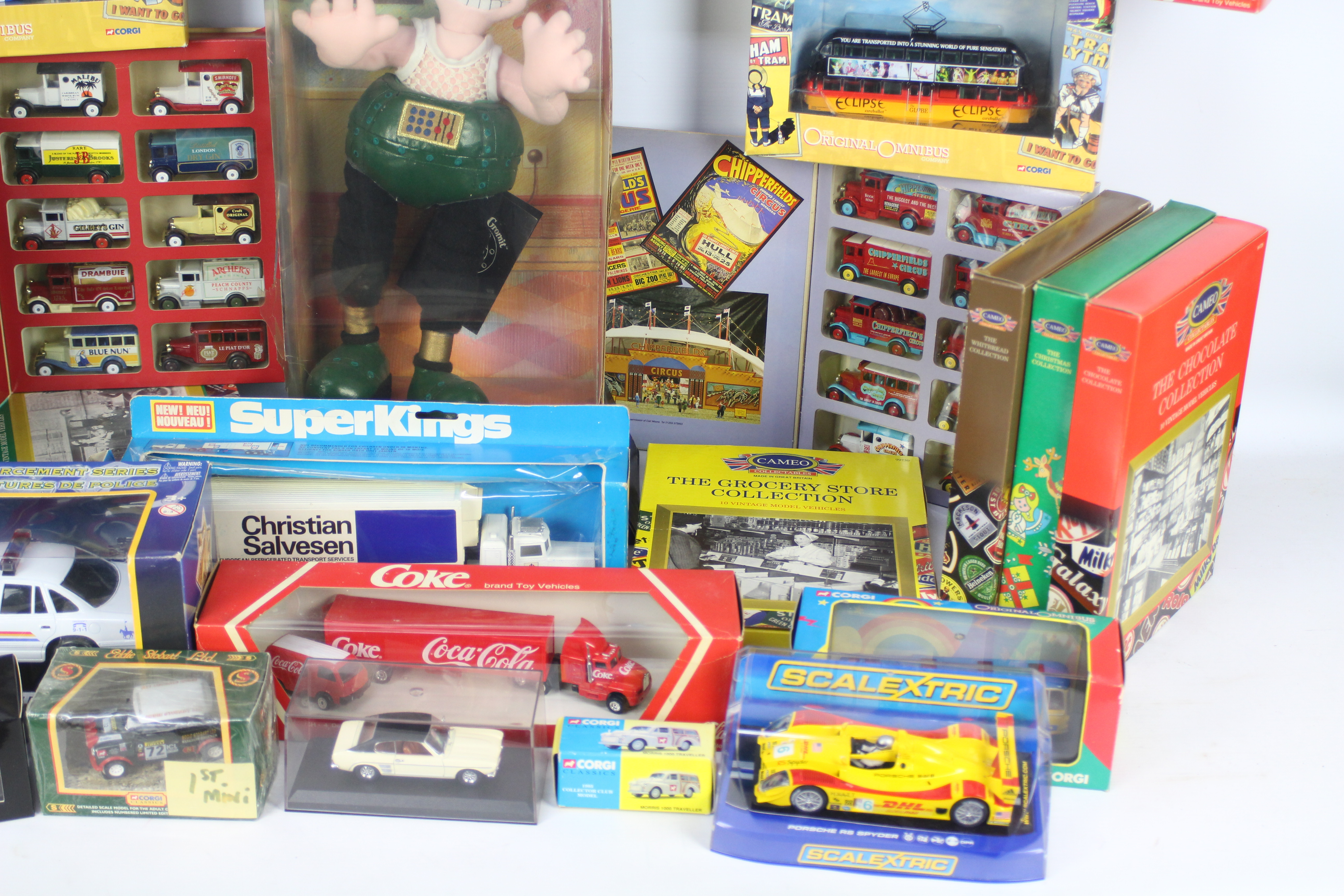 Scalextric, Corgi, Edocar, Matchbox, Others - A mixed boxed collection of diecast, - Image 4 of 4