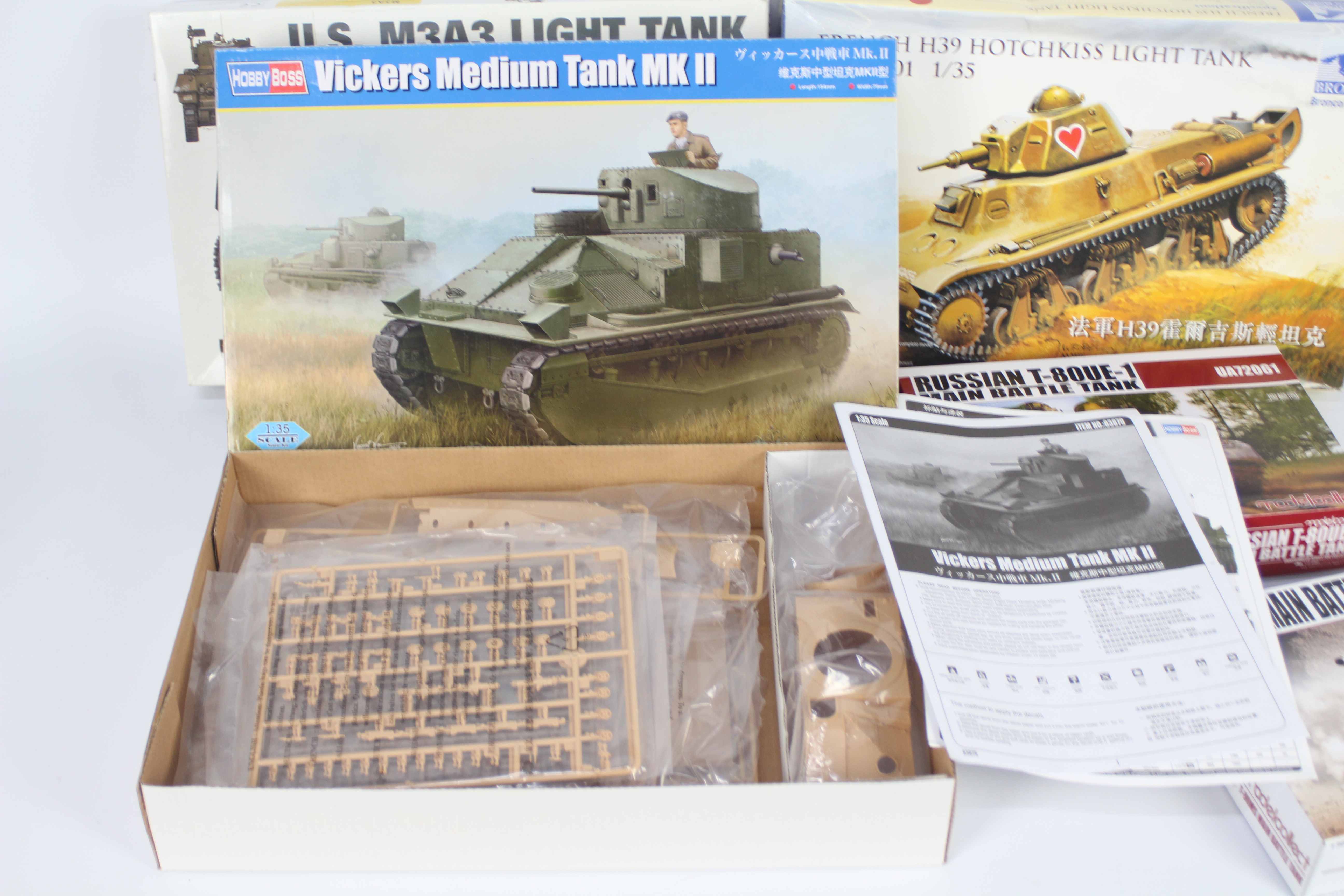 Bronco Model, AFV Club, Modelcollect, - Image 2 of 3