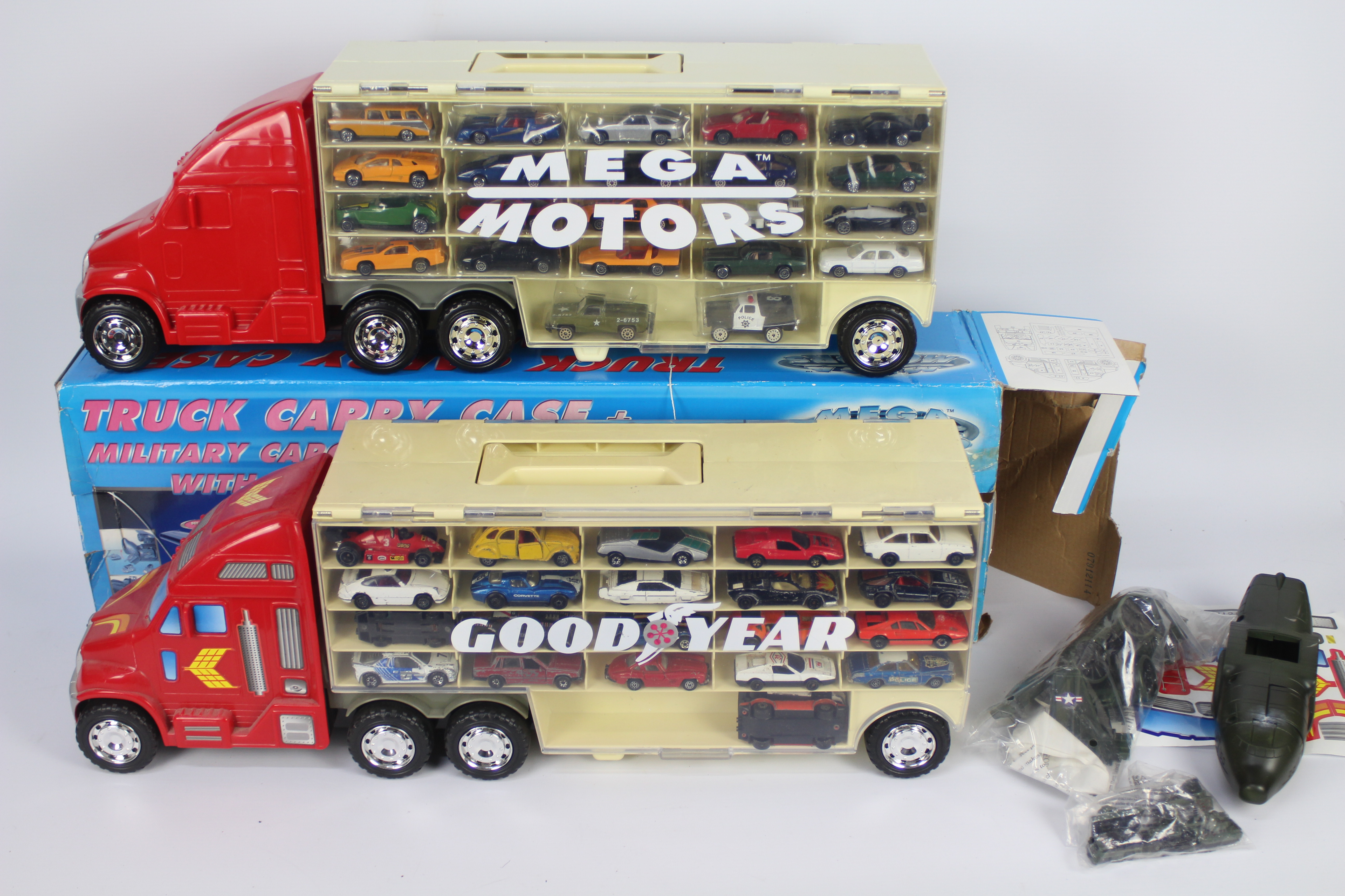 Mega Motors - 2 x large truck carry cases to carry Matchbox sized cars, - Image 6 of 6