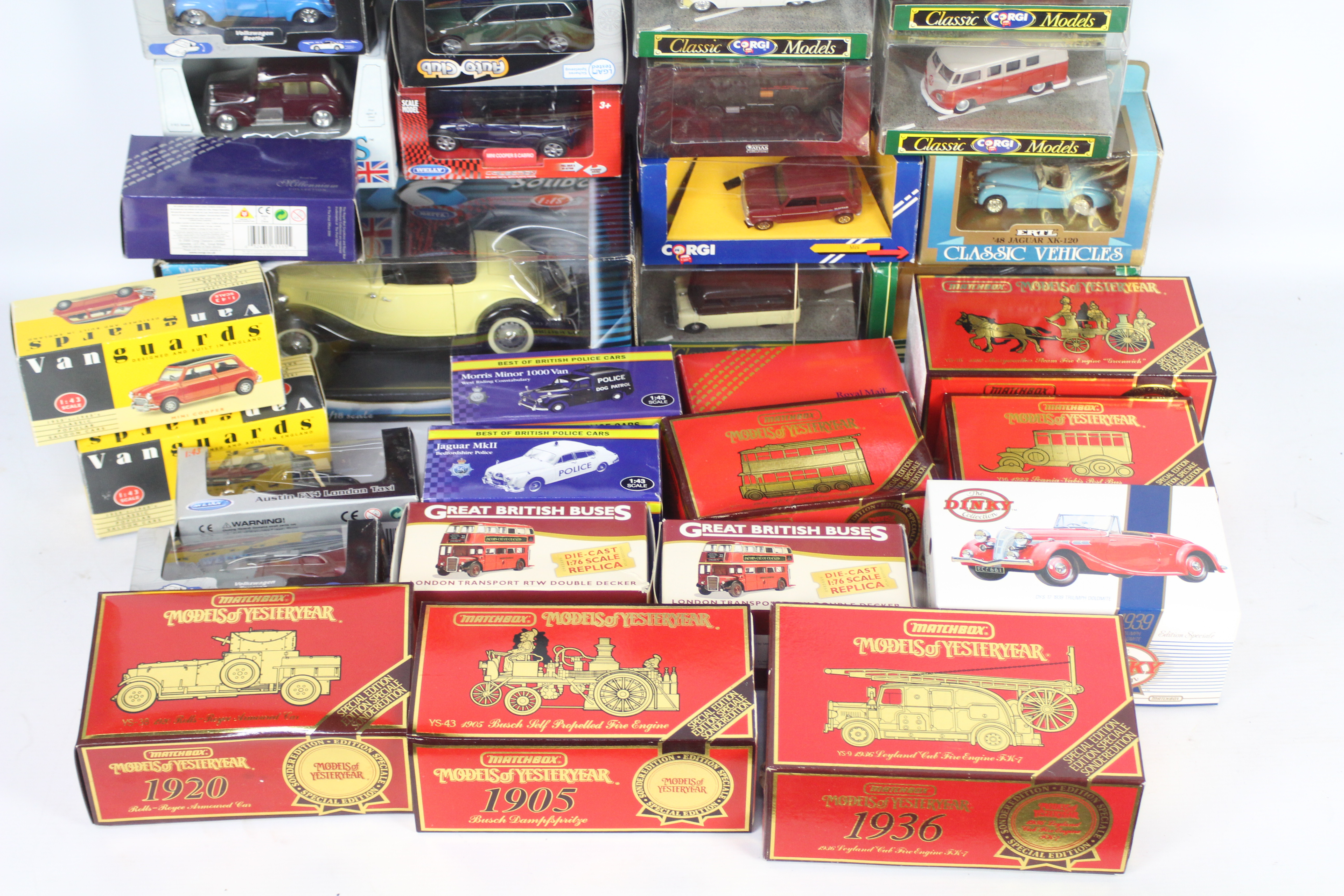 Solido - Trax - Welly - Corgi - Matchbox - 37 x boxed models in several scales including Trax # - Image 3 of 3