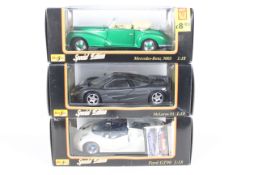 Maisto - Three boxed 1:18 scale 'Special Edition' diecast model cars from Maisto.
