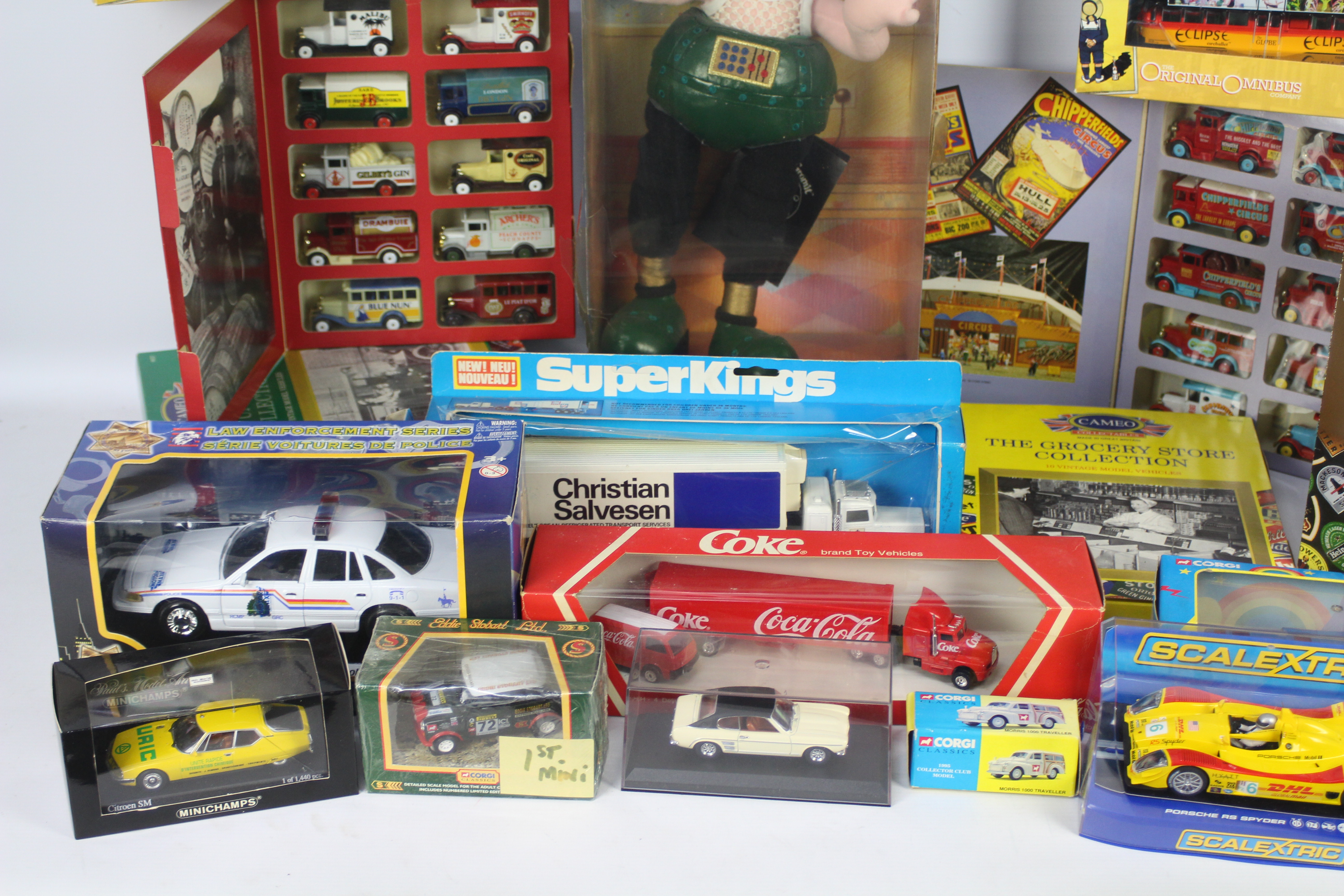 Scalextric, Corgi, Edocar, Matchbox, Others - A mixed boxed collection of diecast, - Image 3 of 4