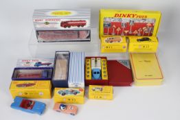 Atlas Editions - A collection of 10 boxed Atlas Editions 'Dinky Toys' diecast vehicles and