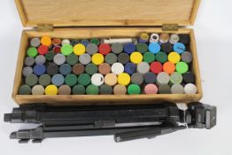 Tamiya - Humbrol - Gunze Sangyo - A wooden box containing 86 x pots of model paint including sixty