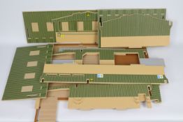 Brushwood Toys - A wooden Covered Collecting Yard in 1:32 scale # BT8600.